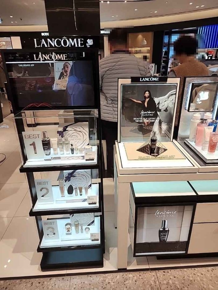 Lancome – Shinsegae Department Store Times Square Branch [Tax Refund Shop](랑콤 신세계백화점 타임스퀘어점)