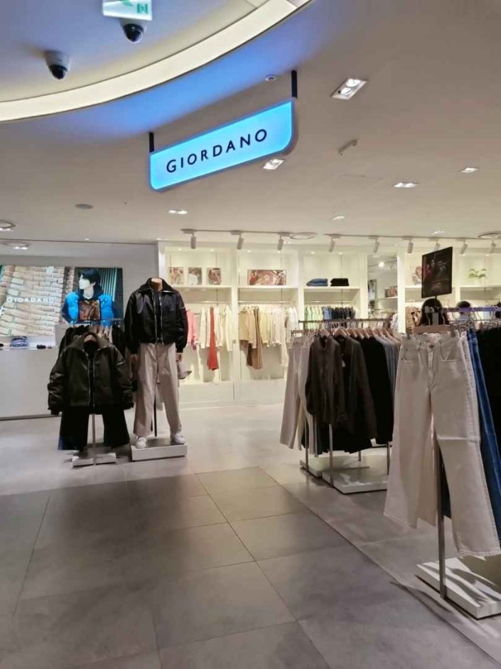 Giordano – Hyundai Outlets Dongdaemun Branch [Tax Refund Shop](지오다노 현대아울렛 동대문점)