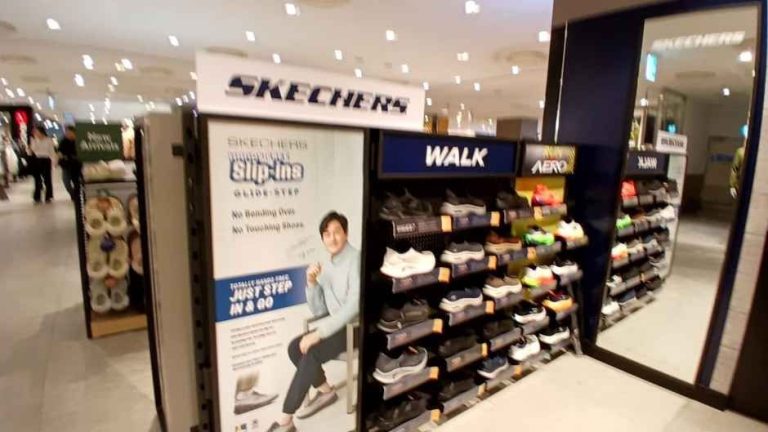 Skechers – LOTTE Department Store Konkuk Univ. Star City Branch [Tax Refund Shop] (스케쳐스 롯데백화점 건대스타시티점)