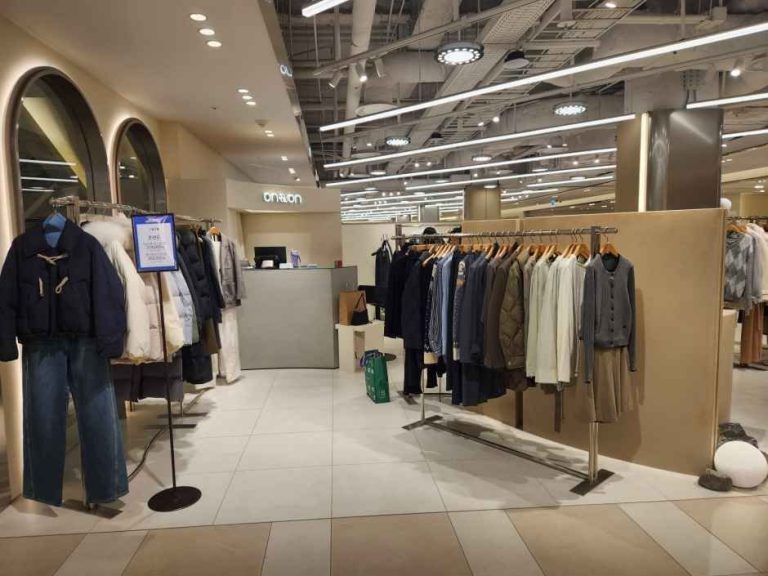 On & On – TIMES SQUARE Branch [Tax Refund Shop](온앤온 타임스퀘어점)