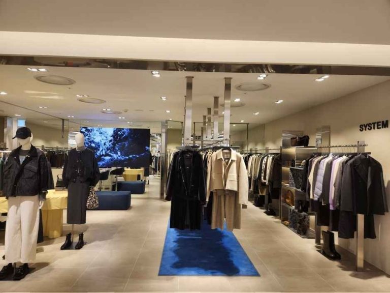 System – TIMES SQUARE Branch [Tax Refund Shop](시스템 타임스퀘어점)