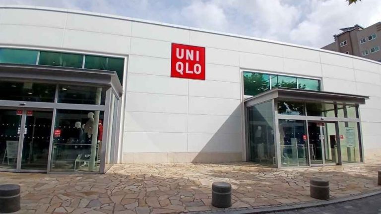 Uniqlo – Eunpyeong Branch [Tax Refund Shop](유니클로 은평점)