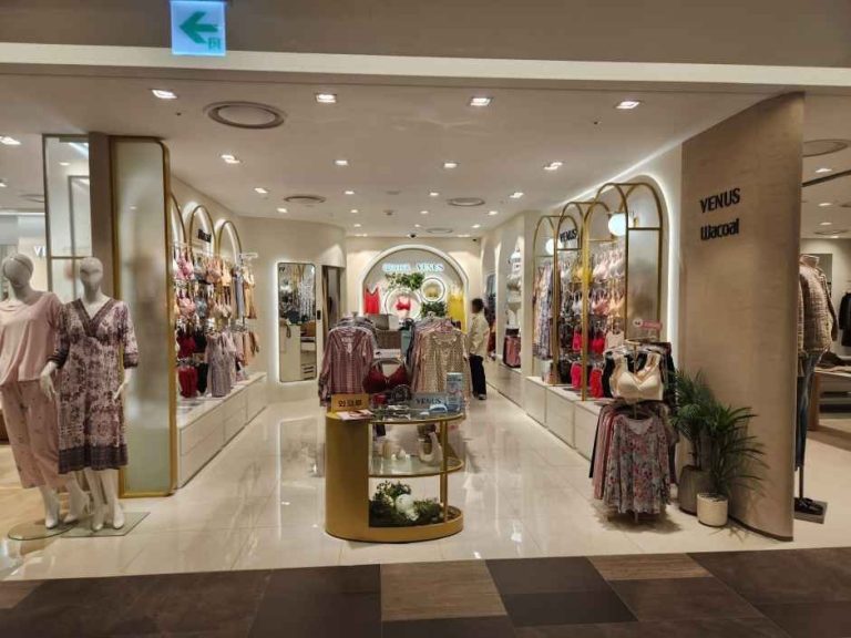 Venus – TIMES SQUARE Branch [Tax Refund Shop](비너스 타임스퀘어점)