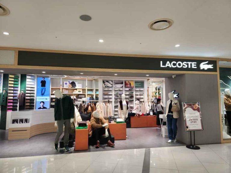 Lacoste – TIMES SQUARE Branch [Tax Refund Shop](라코스테 타임스퀘어점)
