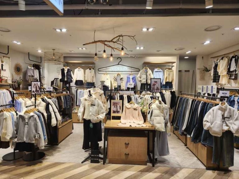 ILoDILo – NC Singuro Branch [Tax Refund Shop](일로딜로 NC 신구로점)