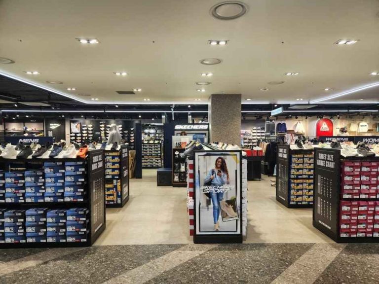 Skechers – NC Singuro Branch [Tax Refund Shop](스케쳐스 NC 신구로점)