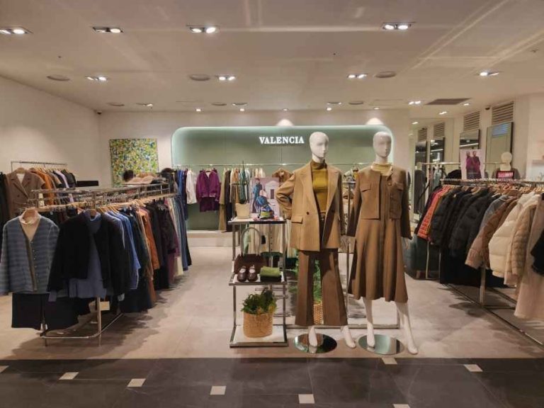 Valencia – NC Singuro Branch [Tax Refund Shop](발렌시아 NC 신구로점)