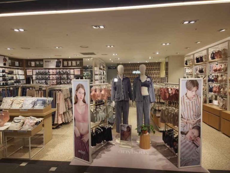 Anybody – NC Singuro Branch [Tax Refund Shop](애니바디 NC 신구로점)