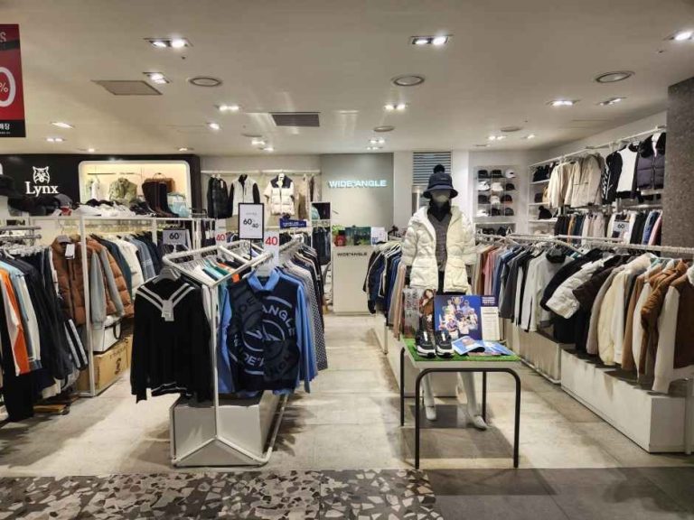 W.ANGLE – NC Singuro Branch [Tax Refund Shop](와이드앵글 NC 신구로점)