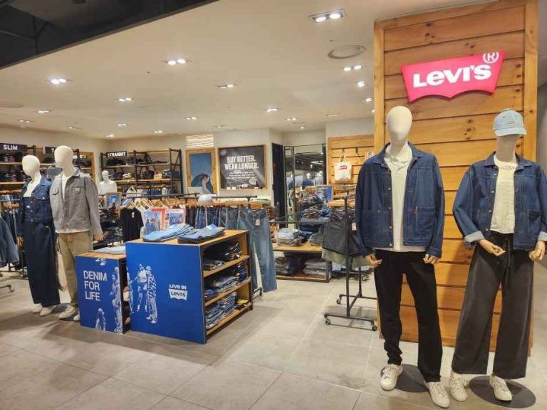 Levi’S – NC Singuro Branch [Tax Refund Shop](리바이스 NC 신구로점)