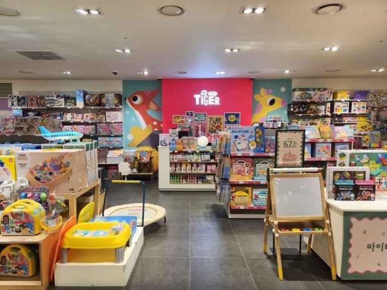 My Little Tiger – NC Singuro Branch [Tax Refund Shop](마이리틀타이거 NC 신구로점)