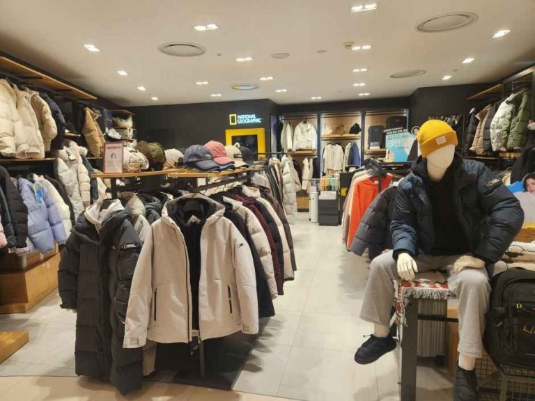 National Geographic-Shinsegae Department Store Times Square Branch [Tax Refund Shop] (내셔널지오그래픽 신세계백화점 타임스퀘어점)