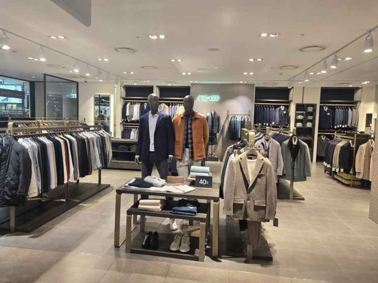 Galaxy Outlet Hyundai Outlet Garden Five Branch [Tax Refund Shop](갤럭시아울렛 현대아울렛 가든파이브점)