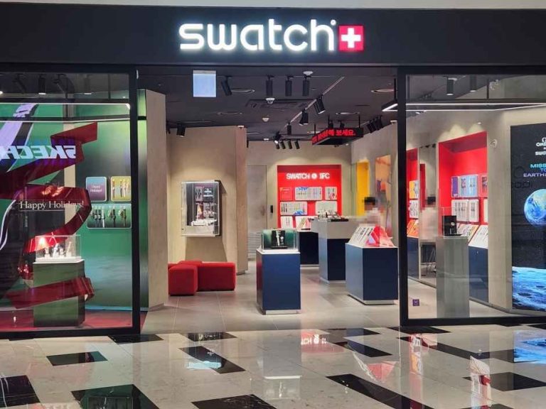 Swatch – IFC Mall Branch [Tax Refund Shop](스와치 IFC몰점)