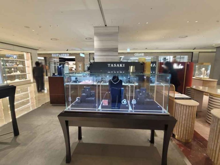 Tasaki – Hyundai Department Store Trade Center Branch [Tax Refund Shop](타사키 현대백화점 무역센터점)