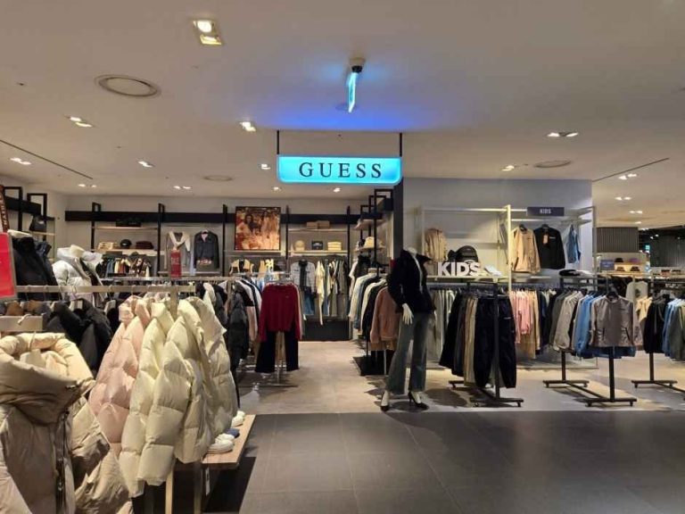 GUESS Kids Hyundai Outlets Garden Five Branch [Tax Refund Shop](게스키즈 현대아울렛 가든파이브점)