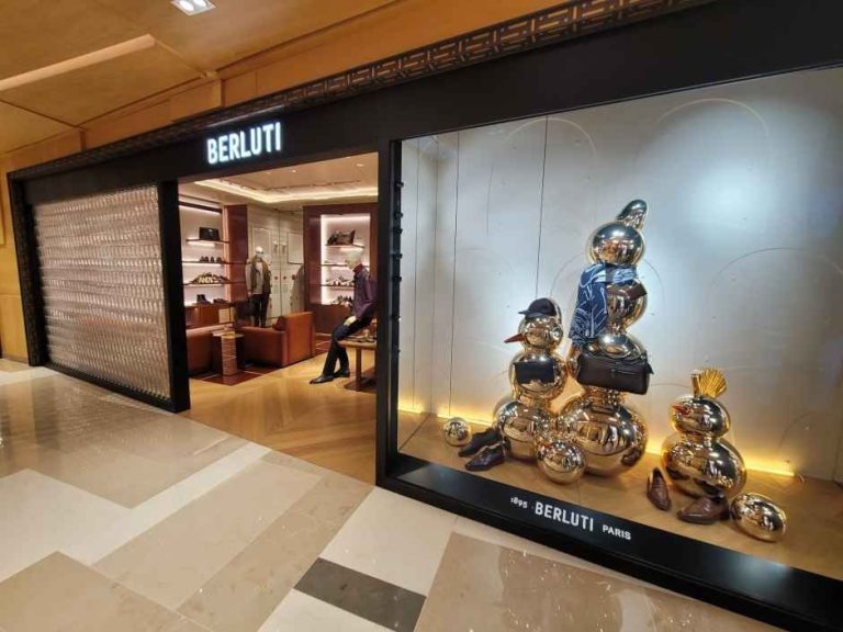 Berluti – Shinsegae Department Store Gangnam Branch [Tax Refund Shop](벨루티 신세계백화점 강남점)