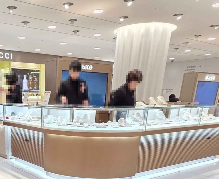 Bice – Lotte Department Store Main Branch [Tax Refund Shop](비체 롯데백화점 본점)