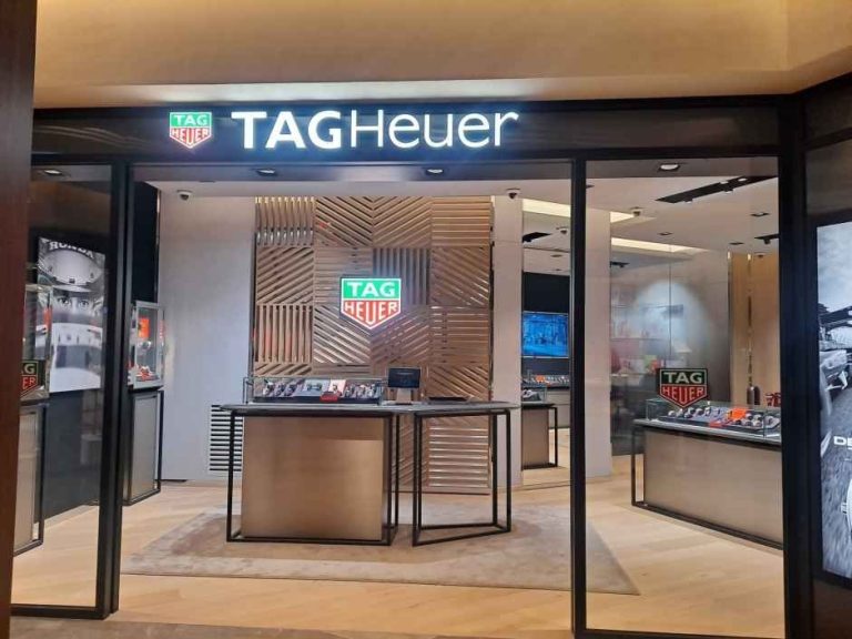 TAG Heuer Shinsegae Department Store Main Branch [Tax Refund Shop](태그호이어 신세계백화점 본점)