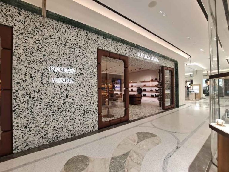 Bottega Veneta – Shinsegae Department Store Main Branch [Tax Refund Shop](보테가베네타 신세계백화점 본점)