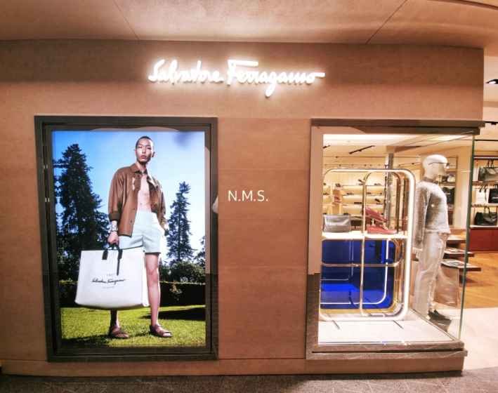 Ferragamo – Lotte Department Store Main Branch [Tax Refund Shop](페레가모 롯데백화점 본점)