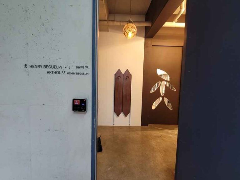 HENRY BEGUELIN Rodeo Flagship [Tax Refund Shop](헨리베글린로데오플래그십)