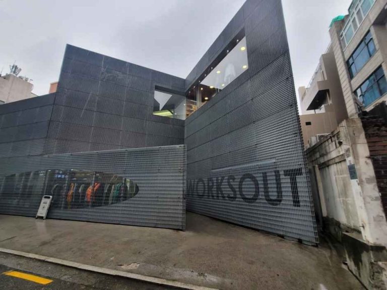 Worksout – Apgujeong Branch [Tax Refund Shop](웍스아웃 압구정점)