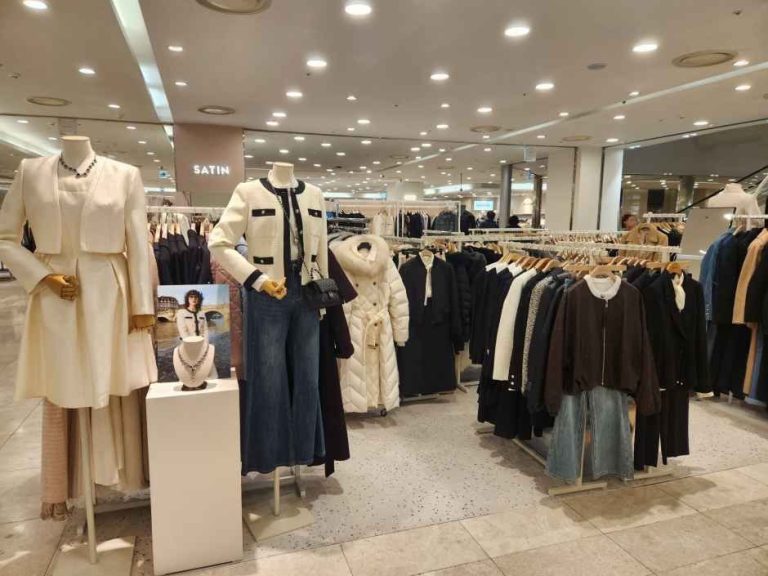 Satin – Hyundai Outlets Gasan Branch [Tax Refund Shop](샤틴 현대아울렛 가산점)