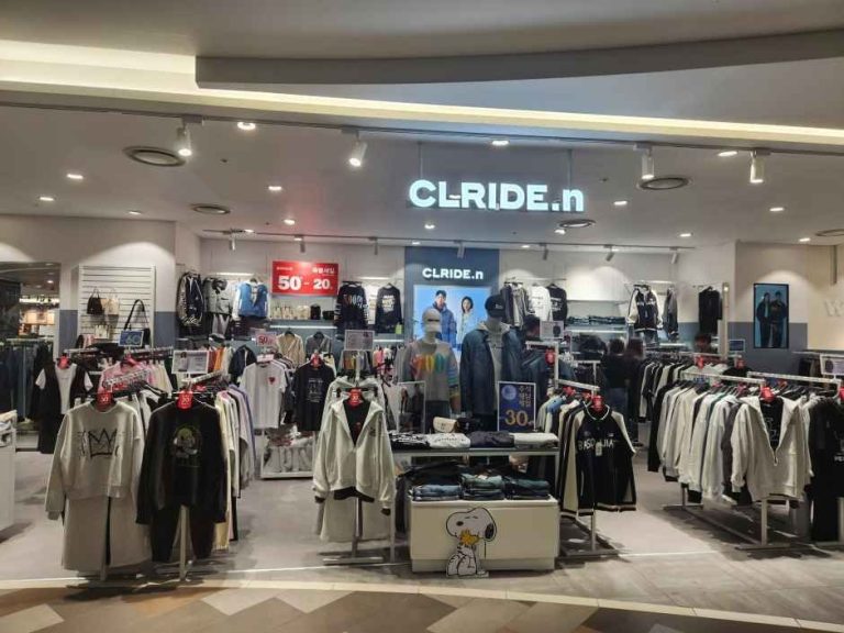 Clride – Mario Outlet Building 3 Branch [Tax Refund Shop] (클라이드 마리오아울렛 3관점)