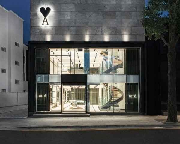 AMI Garosu-gil Branch [Tax Refund Shop](아미 가로수길점)