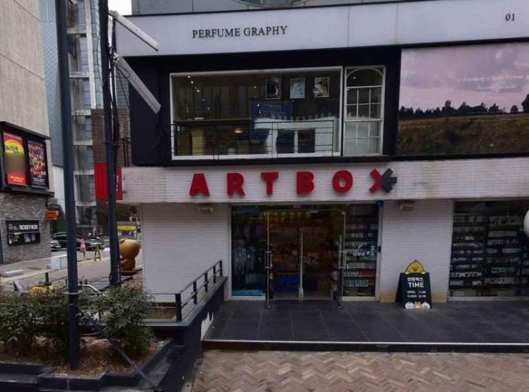 Perfumegraphy Hyehwa [Tax Refund Shop](퍼퓸그라피 혜화)