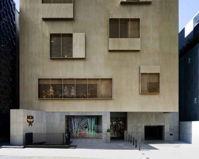 MCM HAUS [Tax Refund Shop](MCM HAUS)