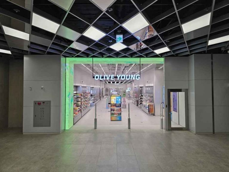 Olive Young IKEA Gangdong Branch [Tax Refund Shop](올리브영 이케아 강동점)