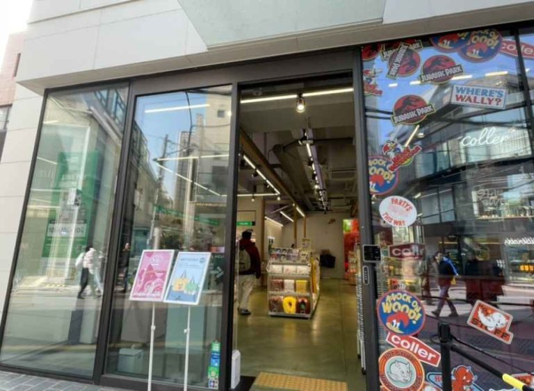 LINE FRIENDS SQUARE Sinsa[Tax Refund Shop](라인프렌즈 스퀘어 신사)