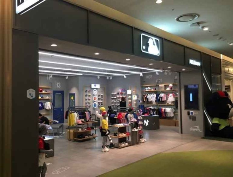 MLB Kids LOTTE World Mall Branch[Tax Refund Shop](MLB키즈 롯데월드몰점)