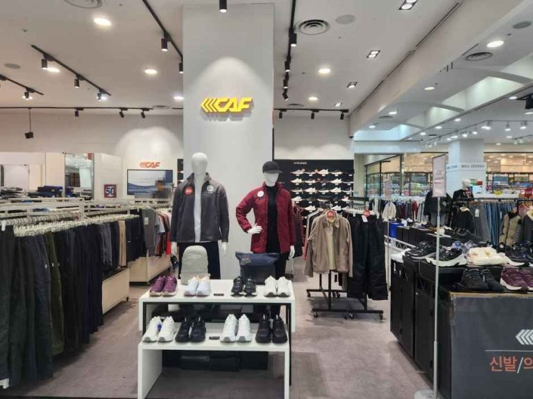 Lecaf – Happy Department Store Branch [Tax Refund Shop](르까프 행복한백화점)