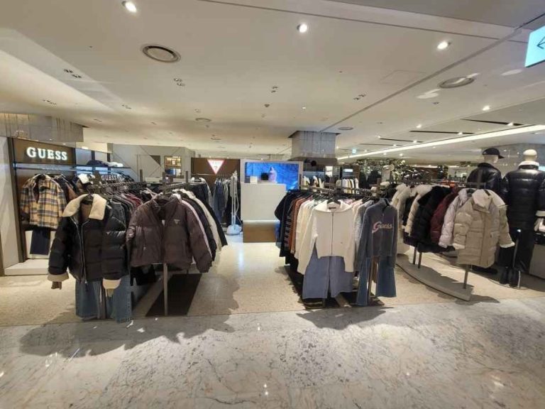 Guess – Hyundai Department Store Trade Center Branch [Tax Refund Shop](게스 현대백화점 무역센터점)