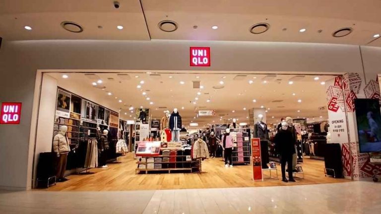 Uniqlo – Lotte Mall Eunpyeong Branch [Tax Refund Shop](유니클로 롯데몰 은평점)