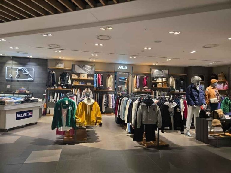 MLB – Hyundai Outlet Garden Five Branch [Tax Refund Shop] (MLB 현대아울렛 가든파이브점)