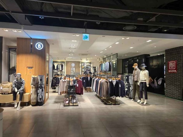 Bogner – Hyundai Outlet Garden Five Branch [Tax Refund Shop] (보그너 현대아울렛 가든파이브점)