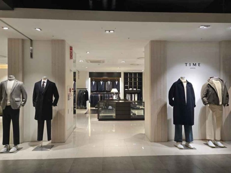 Time Homme – Hyundai Outlet Garden Five Branch [Tax Refund Shop] (타임옴므 현대아울렛 가든파이브점)