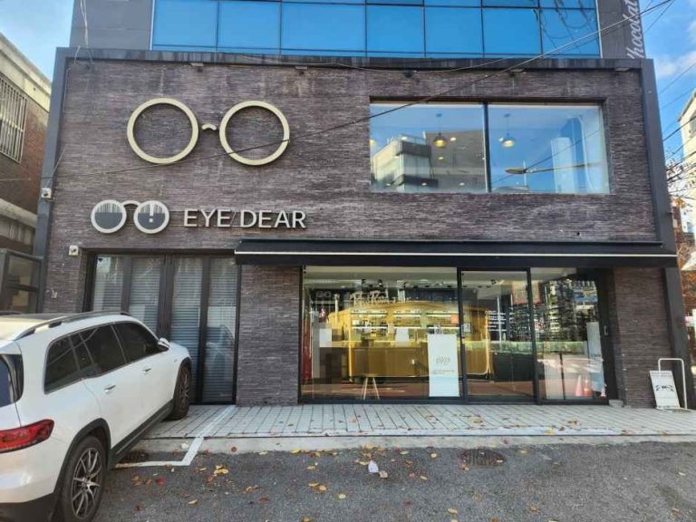 EYEDEAR Sangsu Branch [Tax Refund Shop](아이디어안경원 상수점)