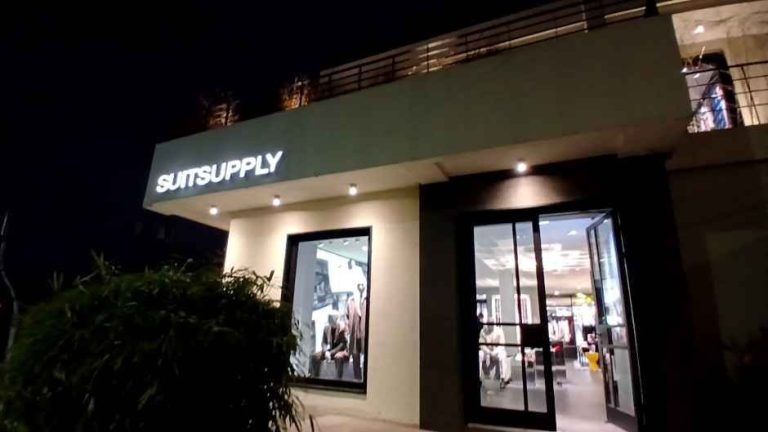 Suitsupply – Hanam Branch [Tax Refund Shop](수트서플라이 한남점)