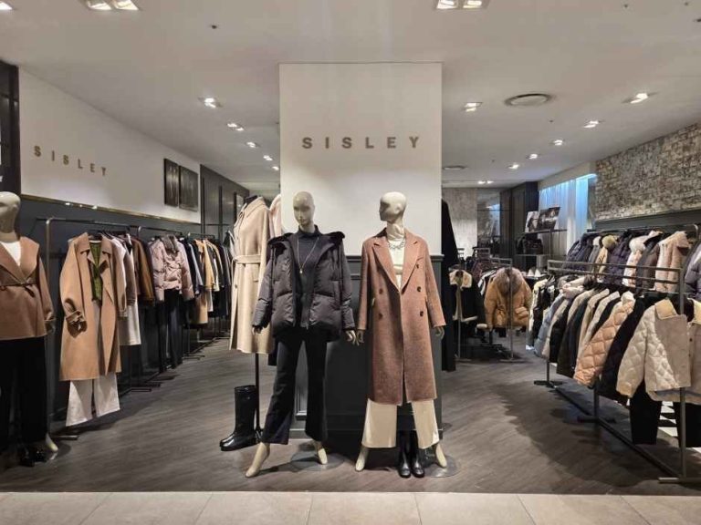 Sisley – Hyundai Outlets Garden Five Branch [Tax Refund Shop](시슬리 현대아울렛 가든파이브점)