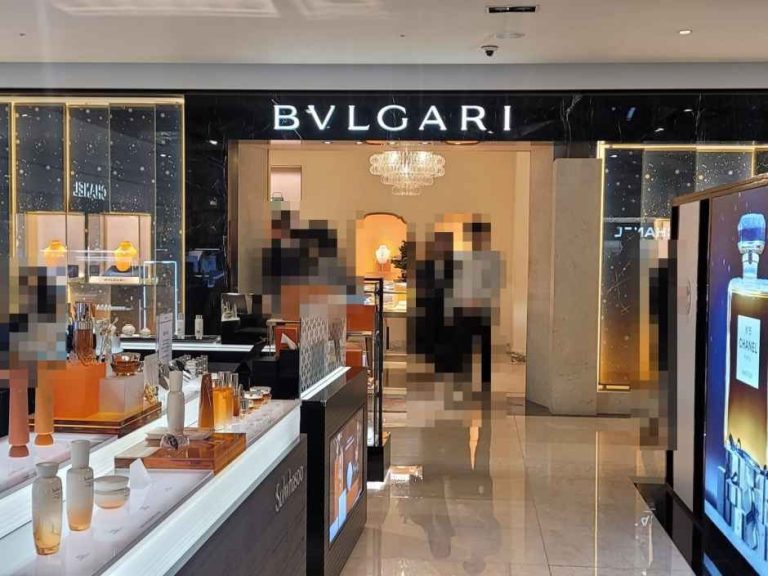 BVLGARI – Hyundai Department Store Apgujeong Main Branch [Tax Refund Shop](불가리 현대백화점 압구정본점)