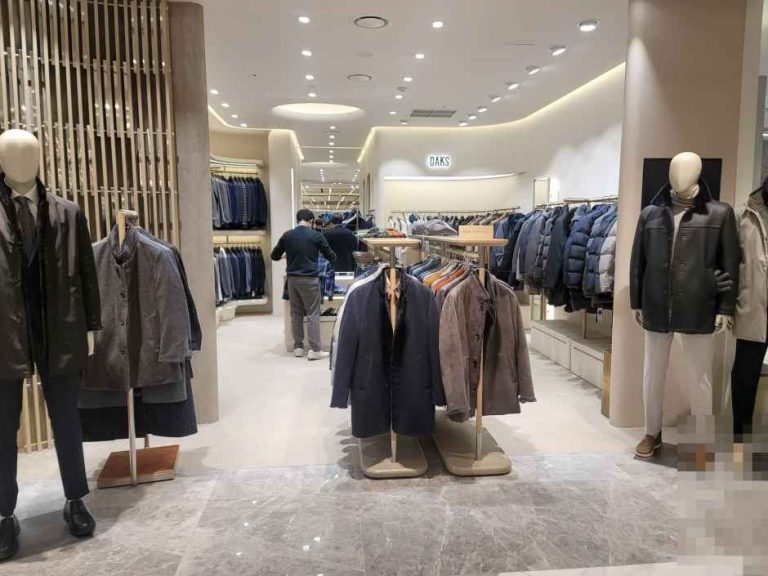 Daks M – Shinsegae Department Store Gangnam Branch [Tax Refund Shop](닥스남성 신세계백화점 강남점)