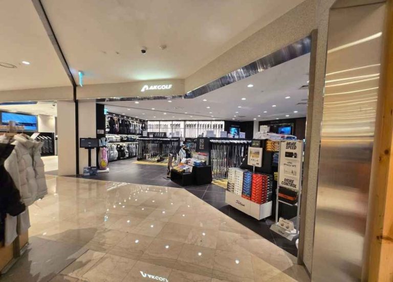 AK Golf – Lotte Department Store Jamsil Branch [Tax Refund Shop](AK골프 롯데백화점 잠실점)