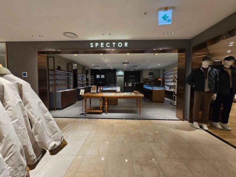 Spector – Lotte Department Store Jamsil Branch [Tax Refund Shop](스펙터 롯데백화점 잠실점)