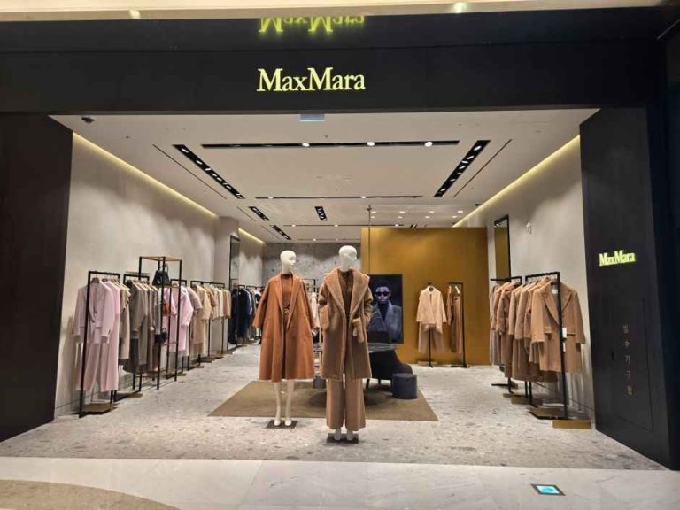 Max Mara – Lotte Department Store Avenuel LOTTE Department Store Jamsil Avenuel Branch [Tax Refund Shop](막스마라 롯데백화점 잠실 에비뉴엘점)