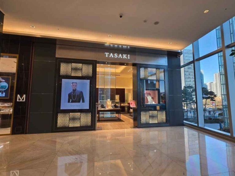 Tasaki – LOTTE Department Store Jamsil Avenuel Branch [Tax Refund Shop](타사키 롯데백화점 잠실 에비뉴엘점)